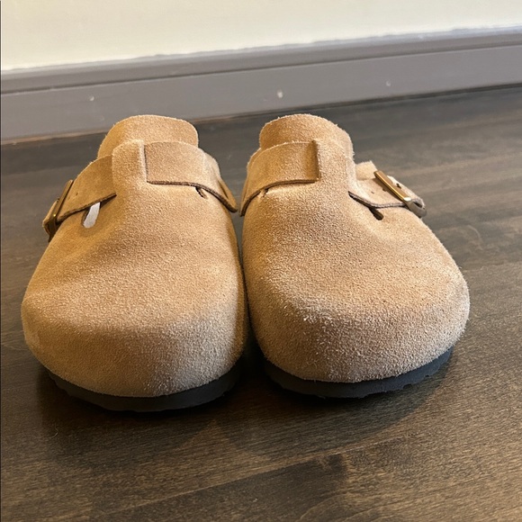 Quince Water Repellent Suede Clog Mule - Picture 2 of 7